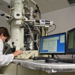 El Govern y la UIB compran un microscopio electrónico que entrará en funcionamiento a partir de 2021