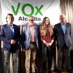 Jorge Campos presenta a Juan Sendín como candidato de VOX a la alcaldía de Alcúdia