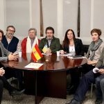 Vox se compromete a terminar con las subvenciones a "chiringuitos catalanistas"
