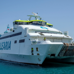 Evacuados con éxito los tripulantes de un ferry que viajaban a Formentera