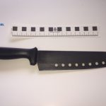 Arrestado por intentar matar a su compañero de piso con un cuchillo de cocina