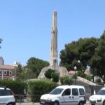 ENCUESTA / ¿Qué piensa de que retiren los símbolos franquistas del obelisco de Maó?