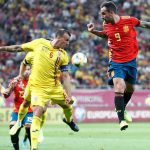 España gana en Bucarest y se acerca a la Eurocopa 2020 (1-2)