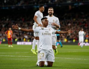 Rodrygo se estrena con un hat trick