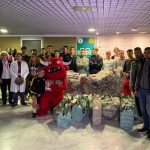 Los futbolistas del RCD Mallorca visitan Son Espases y la Clínica Juaneda