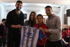 El Atlético Baleares visita el colegio de Sant Pere