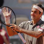 Roger Federer pasa por encima de Krajinovic en Australia