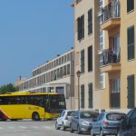 Andratx reduce el precio del billete de autobús de sus estudiantes