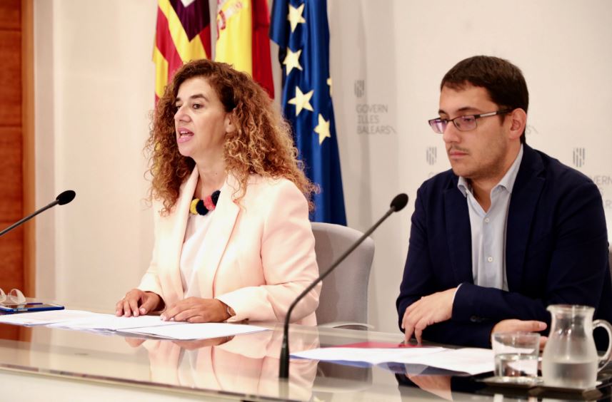 Consell de Govern, Pilar Costa i Negueruela