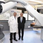 'La Caixa' dota a Vall d’Hebron del  primer robot radiológico en el mundo que se utiliza en un servicio de endoscopia