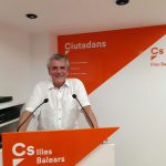 Juan Antonio Guzmán se impone por cinco votos al sector crítico de Cs Palma