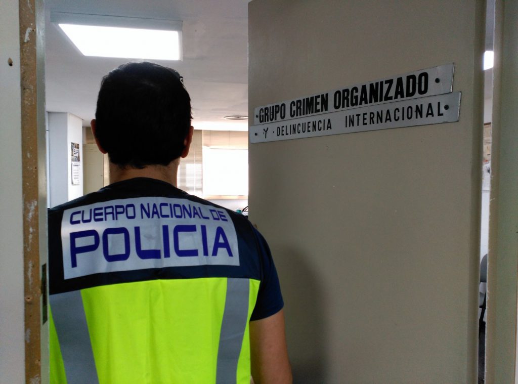 Policía detenidos