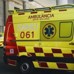 Herida leve una motorista al caerse por un terraplén de unos 25 metros en Formentor