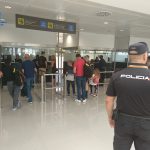 Imponen una orden de alejamiento de Mallorca a un detenido por múltiples robos en el aeropuerto