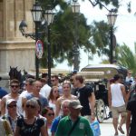 Preocupación entre las patronales de comercio de Balears por la huelga de basuras: "Puede ser un desastre turístico"