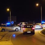 Detenido en Calvià un hombre ebrio que conducía en coche con dos ruedas pinchadas