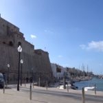 VOX Ciutadella critica el cierre de varios restaurantes de la muralla del puerto