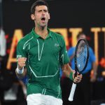 Djokovic es favorito ante Tsitsipas en Roland Garros