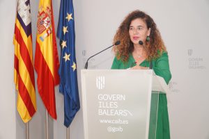 Pilar Costa, Consell de Govern