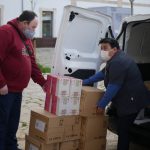 La Fundación Es Garrover entrega alimentos y productos valorados en 1.500 euros