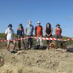 Miembros del Consell de Menorca visitan las excavaciones arqueológicas de Sa Mitja Lluna