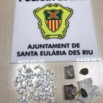 Dos detenidos en Santa Eulària con varias dosis de cocaína y hachís