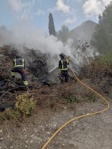 Incendio agrícola en Sant Josep de sa Talaia.