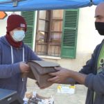 Sencelles celebra el primer Mercat sense plàstic repartiendo 12.000 bolsas de papel