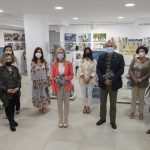 Inauguran en Santa Eulària des Riu la exposición 'Moda en Ibiza: coser y vestir'