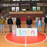 Inca regula el uso de los espacios municipales deportivos para los clubes locales firmando 18 convenios