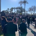 Los restauradores mantienen su concentración ante el Consolat de Mar pese a la prohibición de Delegación del Gobierno