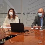 Armengol dice que la situación sanitaria en Eivissa es de "riesgo extremo", con una incidencia de más de 1.200 casos