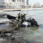 Tres heridos y varias embarcaciones afectadas al explotar un barco en el puerto deportivo de Can Picafort