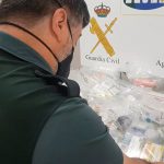 Guardia Civil y Agencia Tributaria intervienen numerosos medicamentos en el aeropuerto de Palma