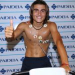 Luka Romero pasando la revisión médica con La SS Lazio en Roma