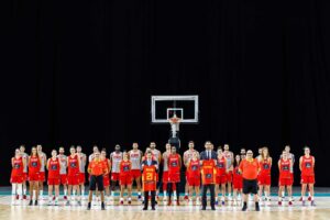 selección española baloncesto y caixabank