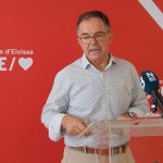 La Federación Socialista de Ibiza critica la pasividad del Consell ante el turismo de excesos