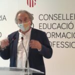 El PSOE acepta la exigencia de MÉS: el castellano desaparece como lengua vehícular de la Ley de Educación