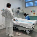 Pese a la sexta ola Ómicron, Baleares acaba 2021 con un 28% menos de pacientes Covid en hospitales que en 2020