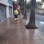 El Ayuntamiento de Llucmajor refuerza el servicio de limpieza en s'Arenal de cara a la temporada turística