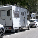 Las caravanas reclaman zonas de acampada frente a las protestas de los vecinos