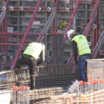 Los constructores del archipiélago denuncian el abandono de la Administración ante el sobrecoste de las obras públicas