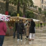 La lluvia y el frío deslucen algunos de los actos del Dia de les Illes Balears