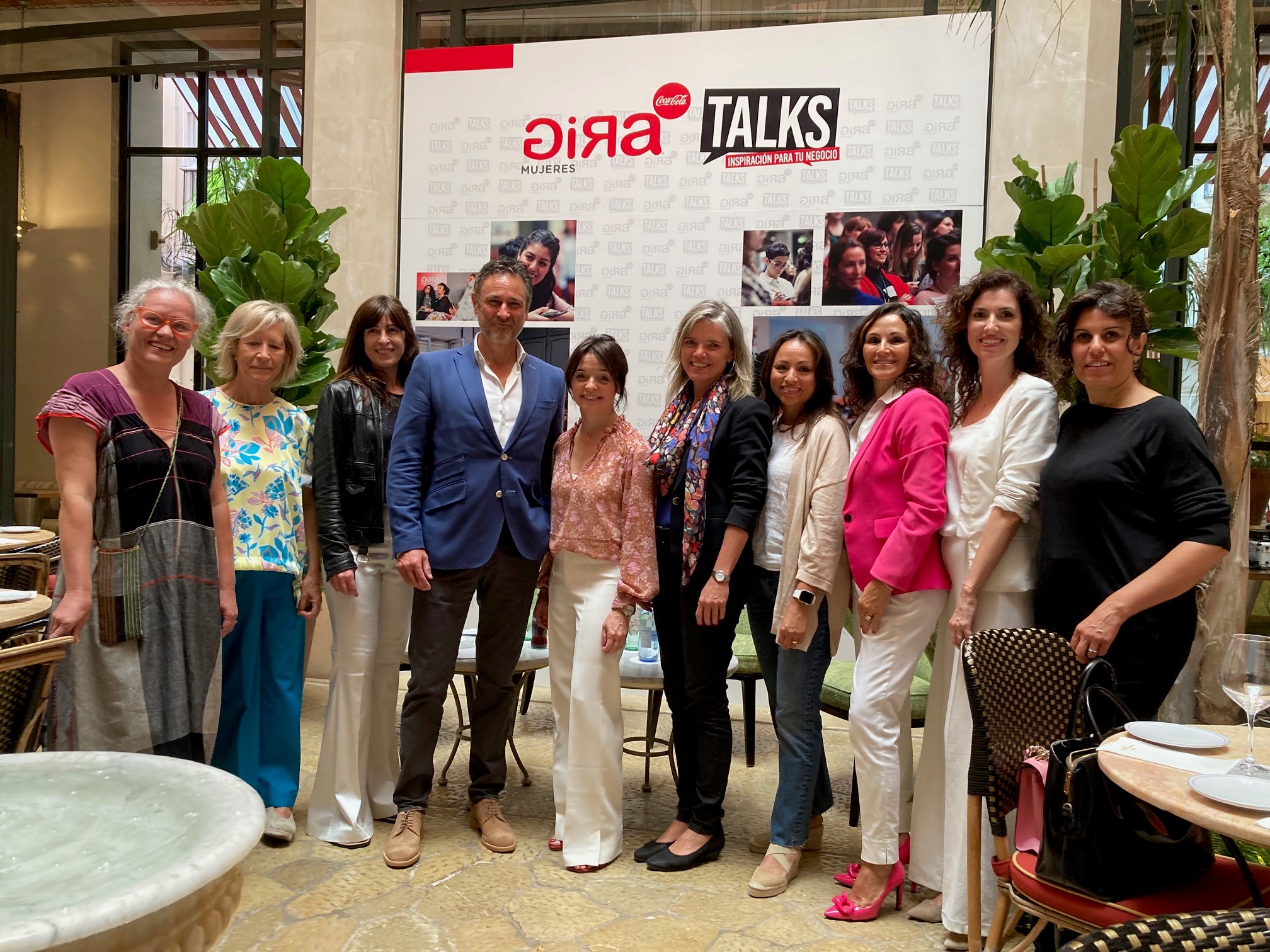 Gira Mujeres, Coca Cola
