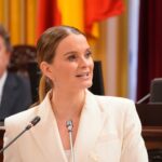 La presidenta del Govern, Marga Prohens, sostiene que la libre elección de lengua se consensuará con la comunidad educativa