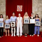 Prohens recibe en el Consolat de Mar a los estudiantes de Baleares con mejores notas en la PBAU