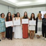 La Fundación Julián Vilás Ferrer entrega las becas a estudiantes de Medicina y Ciencias de la Salud 2023