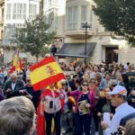 Unas 300 personas se concentran en Palma en contra de la amnistía