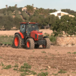 Autotècnica Sant Joan presenta dos nuevos modelos de tractores Kubota