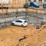 La conductora de un turismo pierde el control y cae al vacío de un edificio en construcción en Palma
